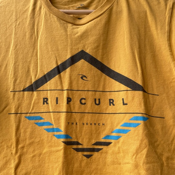 Rip Curl Tee Shirt - Picture 3 of 5